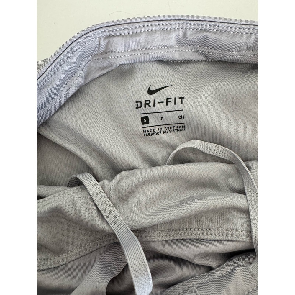 NWT Nike Dri-Fit Shorts Lilac Grey Size Small - Picture 4 of 10
